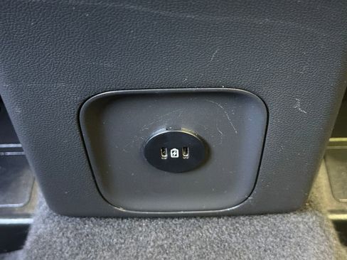 Used 2025 Ford Escape Active image 29