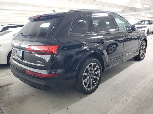 Certified 2023 Audi Q7 2.0T Premium Plus w/ Premium Plus Package AWD/4WD image 4