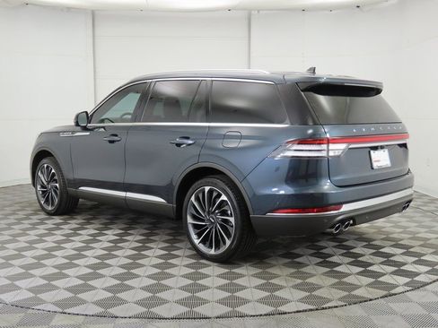 Used 2022 Lincoln Aviator Reserve w/ Equipment Group 201A image 7