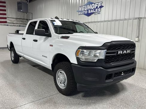 Used 2020 RAM 2500 Tradesman AWD/4WD image 2