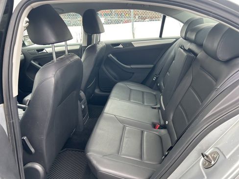 Used 2014 Volkswagen Jetta SE image 14