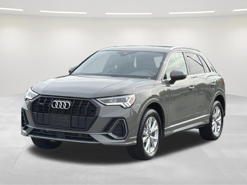 Used 2025 Audi Q3 2.0T Premium AWD/4WD image 1