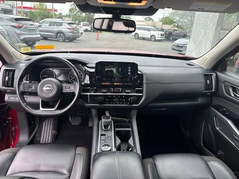 Used 2022 Nissan Pathfinder SL w/ SL Premium Package AWD/4WD image 21