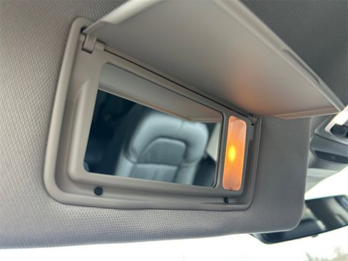 New 2026 Honda HR-V EX-L image 22