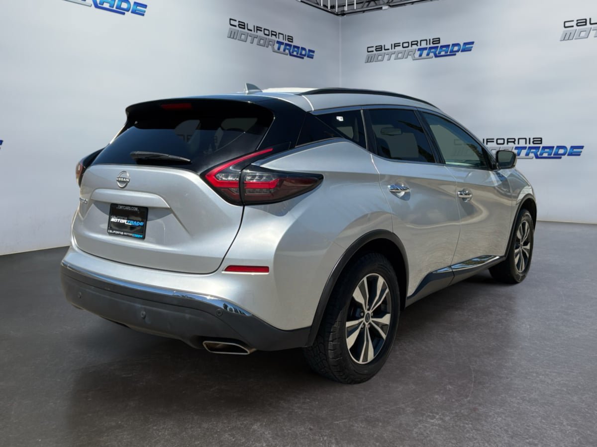 Used 2023 Nissan Murano SV AWD/4WD image 5