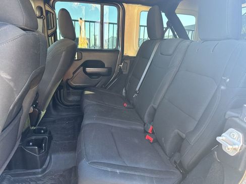 Used 2021 Jeep Wrangler Unlimited Sport image 11