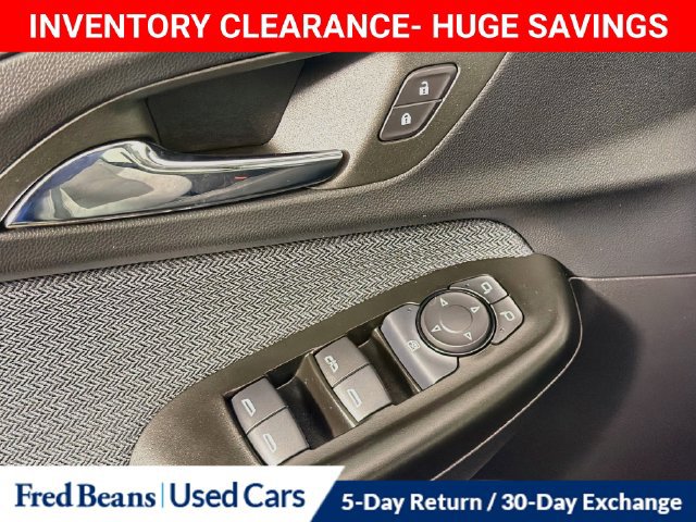 Used 2023 Chevrolet TrailBlazer LT w/ Convenience Package FWD image 24