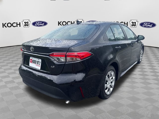 Used 2023 Toyota Corolla LE FWD image 7