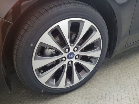 Used 2020 Ford Fusion SE image 31