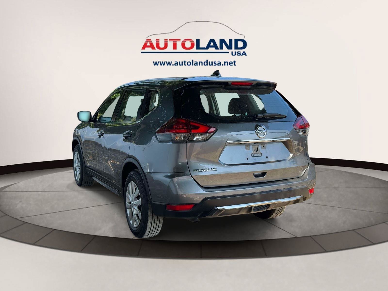 Used 2020 Nissan Rogue S FWD image 4