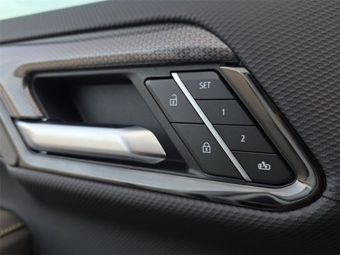 New 2026 Chevrolet Silverado 1500 ZR2 image 27