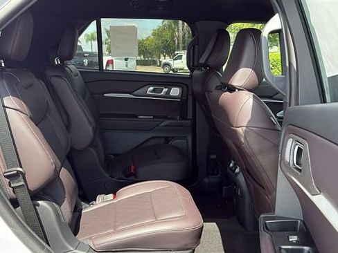 New 2026 Ford Explorer Platinum RWD image 13