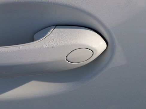 Used 2022 BMW M850i xDrive Coupe image 16