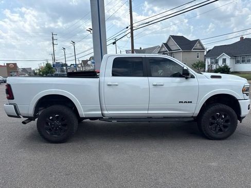 Used 2022 RAM 2500 Laramie w/ Night Edition AWD/4WD image 5
