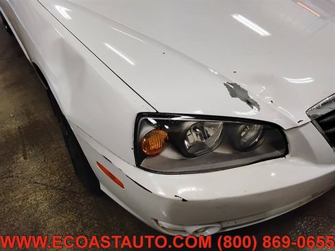 Used 2005 Hyundai Elantra GLS image 16
