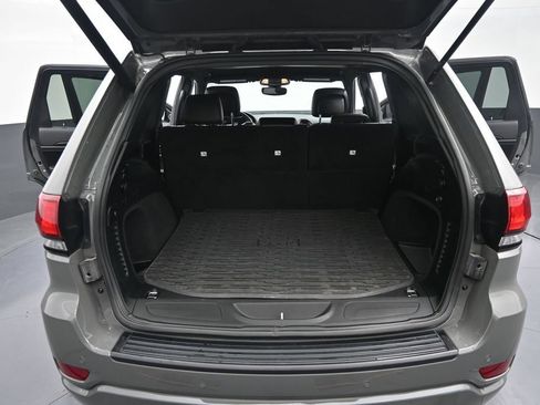 Used 2020 Jeep Grand Cherokee Altitude AWD/4WD image 30