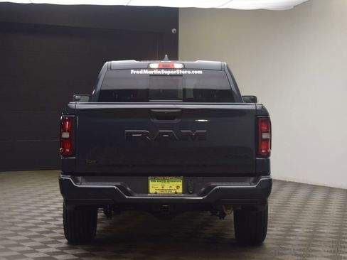 New 2026 RAM 1500 Express AWD/4WD image 11