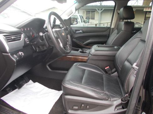 Used 2015 Chevrolet Tahoe LT image 5