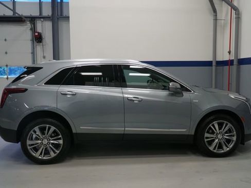 Used 2024 Cadillac XT5 Premium Luxury w/ LPO, Floor Liner Package AWD/4WD image 8