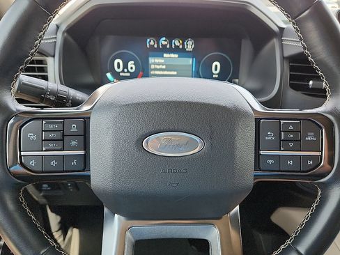 Used 2023 Ford Expedition Platinum AWD/4WD image 11
