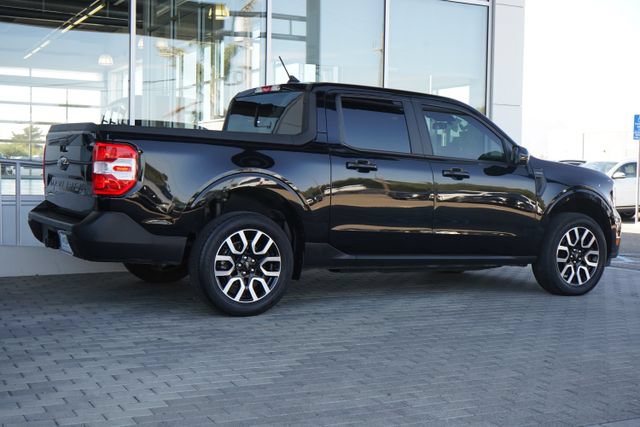 Used 2023 Ford Maverick Lariat FWD image 9