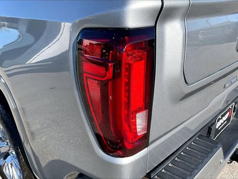 Used 2024 GMC Sierra 1500 Denali w/ Technology Package image 27