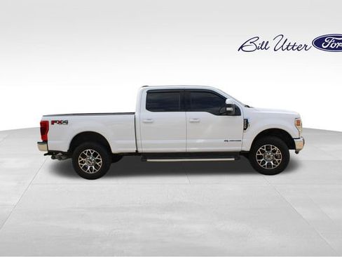 Used 2021 Ford F250 Lariat w/ Lariat Value Package AWD/4WD image 4