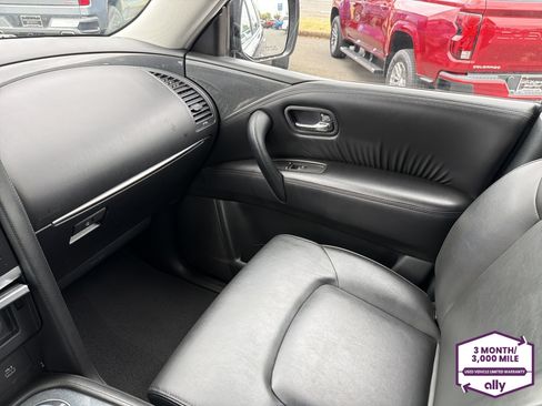Used 2021 Nissan Armada SV AWD/4WD image 26