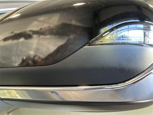 Used 2025 Subaru Outback Premium image 7