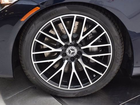 New 2025 Mercedes-Benz S 580 4MATIC Sedan image 11