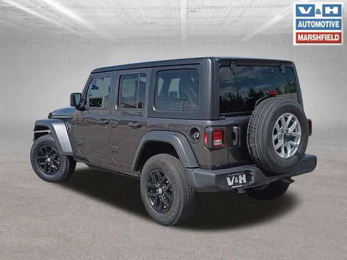 Used 2023 Jeep Wrangler Unlimited Sport AWD/4WD image 20
