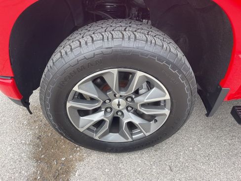 Certified 2021 Chevrolet Silverado 1500 RST w/ Convenience Package II image 12