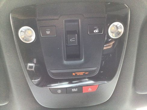 Used 2024 Kia K5 GT-Line AWD/4WD image 30