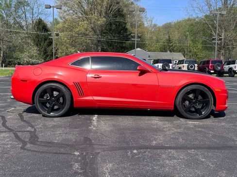 Used 2010 Chevrolet Camaro SS w/ RS Package RWD image 4