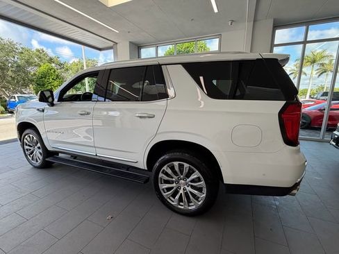 Used 2024 GMC Yukon Denali w/ Denali Reserve Package AWD/4WD image 10