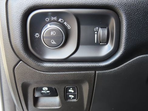 Certified 2022 RAM 1500 Big Horn w/ Trailer Tow Group image 22