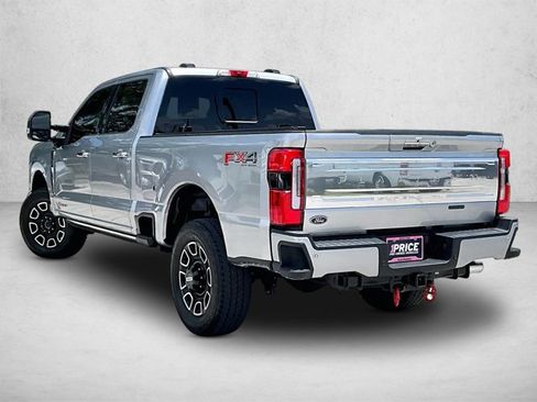 Used 2024 Ford F250 Platinum AWD/4WD image 13