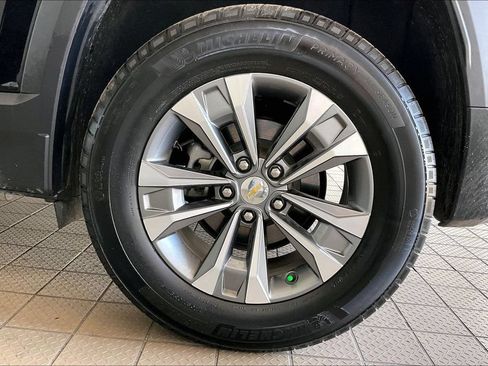 Used 2025 Chevrolet Equinox LT AWD/4WD image 31