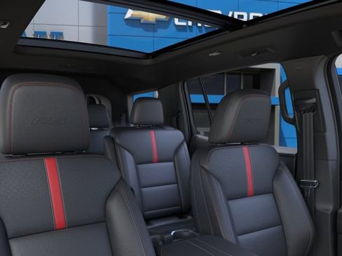 New 2027 Chevrolet Traverse RS w/ LPO, Floor Liner Package AWD/4WD image 29