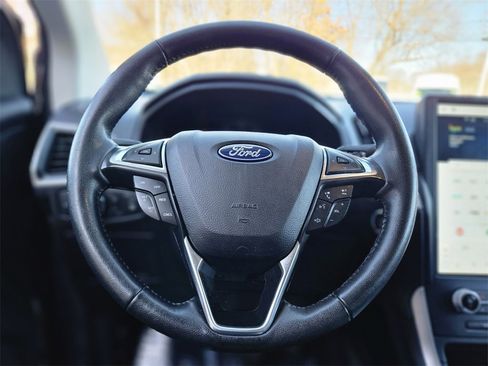 Used 2022 Ford Edge SEL w/ Convenience Package image 23