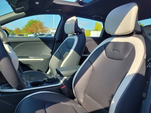 New 2026 Kia K4 EX w/ GT-Line Sunroof Package FWD image 13