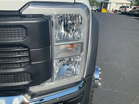 New 2026 Ford F450 XL w/ XL Driver Assist Package AWD/4WD image 9