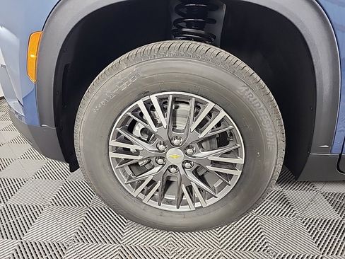 New 2026 Chevrolet Traverse LT w/ Driver Confidence Package image 15