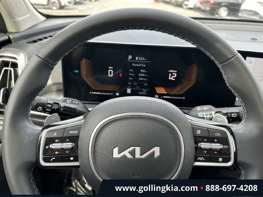 Certified 2025 Kia Sorento EX w/ EX Panoramic Sunroof Package AWD/4WD image 22