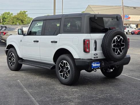 New 2026 Ford Bronco Outer Banks AWD/4WD image 4