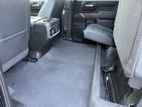 Used 2021 GMC Sierra 3500 Denali w/ Denali Ultimate Package AWD/4WD image 18