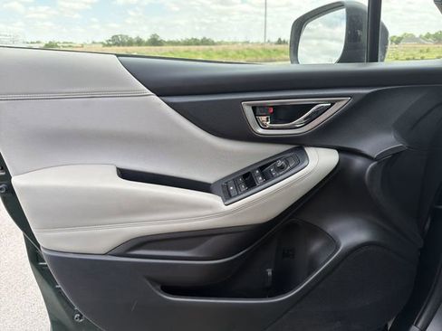 Used 2024 Subaru Forester Premium image 42