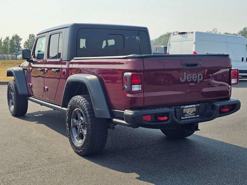 Used 2021 Jeep Gladiator Rubicon w/ Trailer Tow Package AWD/4WD image 5
