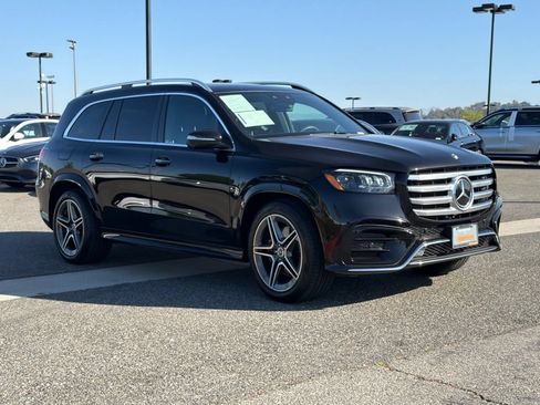 Certified 2024 Mercedes-Benz GLS 450 4MATIC image 5