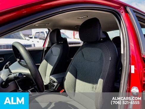 Used 2025 Kia K4 FWD image 8